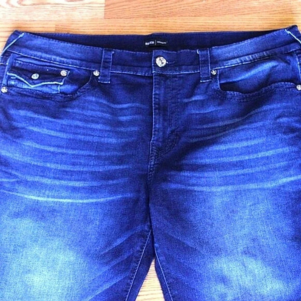 🔥 True Religion Rocco Relaxed Skinny Jeans - Size 42 - Like New! Worn Once